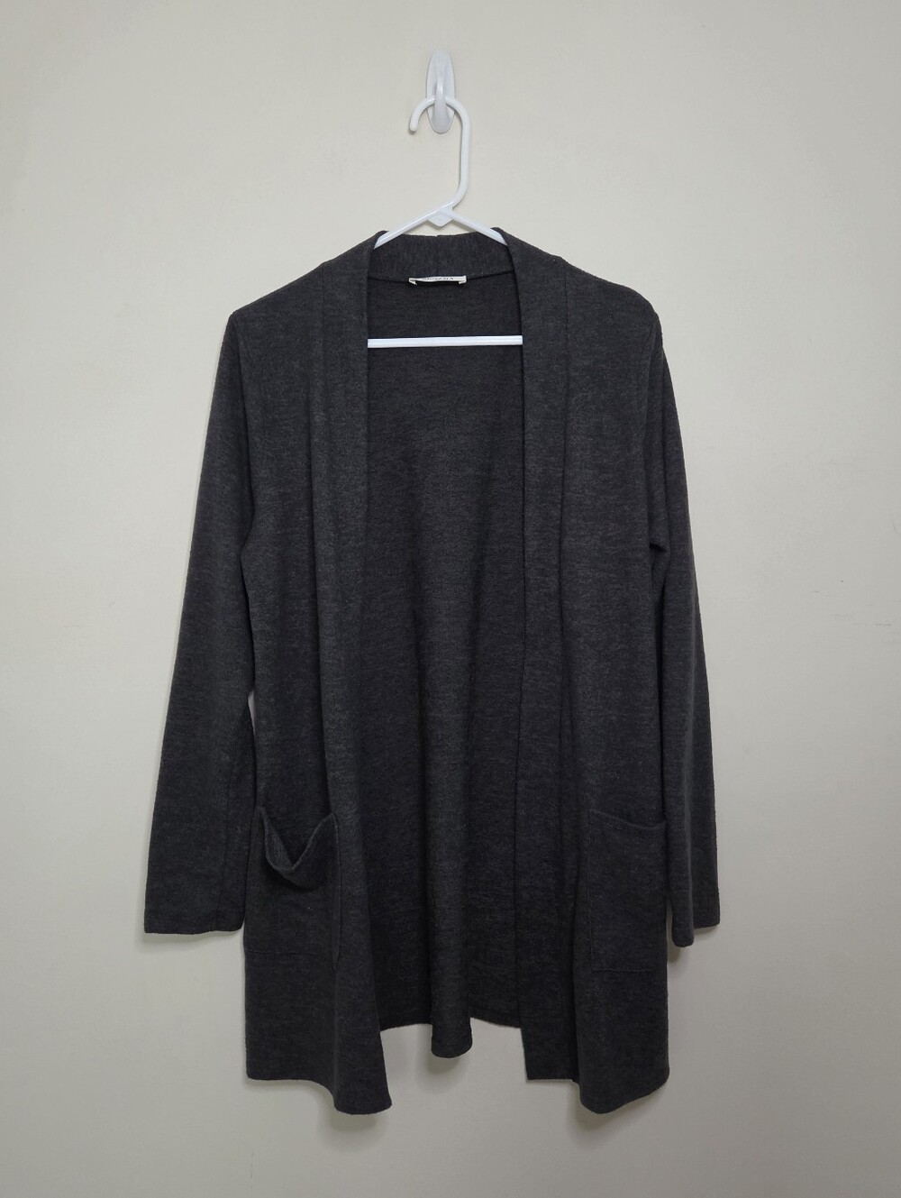Women's Zenana Dark Gray Cardigan Sweater Sz Medium
